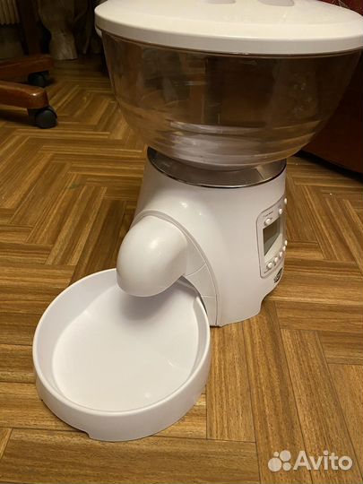 Автоматическая кормушка Trixie TX7