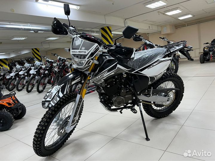 Regulmoto Sport 003 250 PR черный эндуро кросс