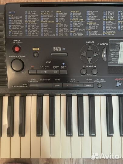 Синтезатор Yamaha PSR-320