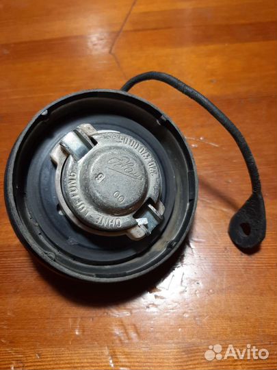 Крышка топливного бака Mercedes-Benz S-Class W220