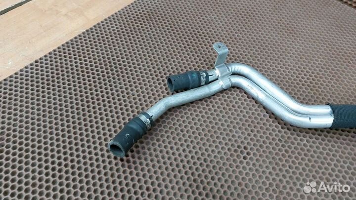 Патрубок системы охлаждения Bmw X6 E72 Hybrid