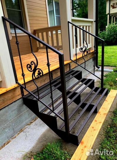 Лестницы винтовые под ключ