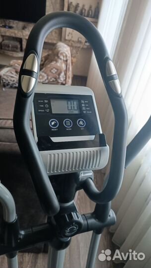 Эллиптический тренажер dfc