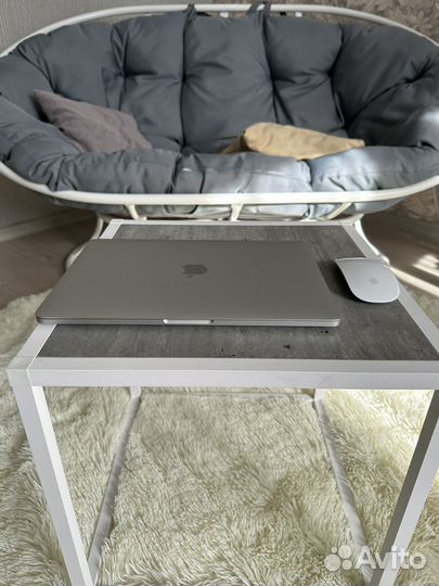 Macbook pro 13 2020 m1