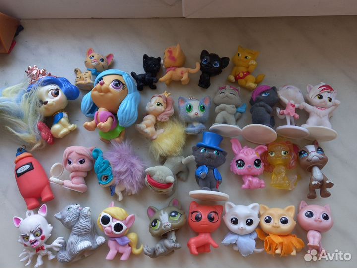 Игрушки sweet box, киндер макси и другие