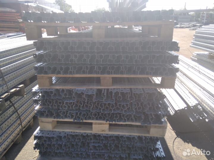 Стеллаж металлический