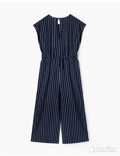 Длинный женский комбинезон в полоску с поясом