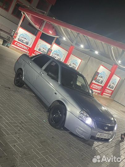 Капот приора