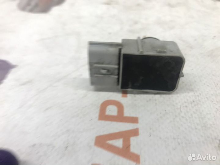 Парктроники Genesis G80