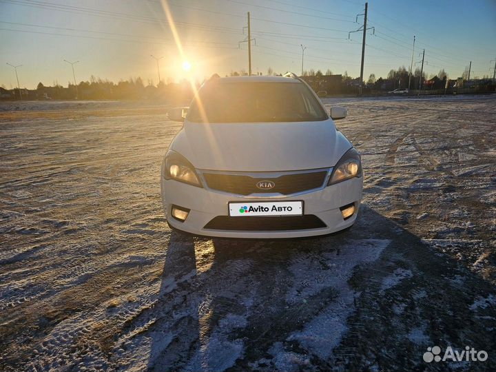 Kia Ceed 1.6 AT, 2011, 176 000 км