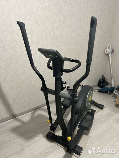 Эллиптический тренажер torneo