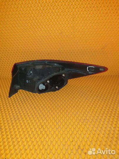 Фонарь задний наружный левый Mazda 6 GJ