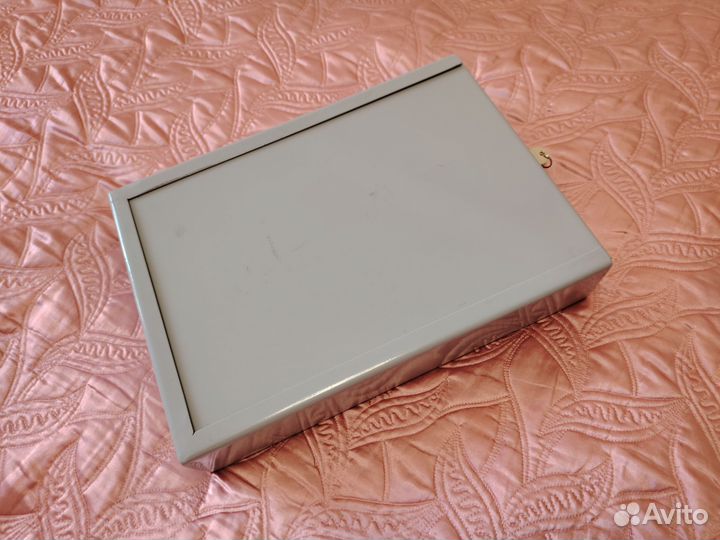 Оружейный сейф для пистолета