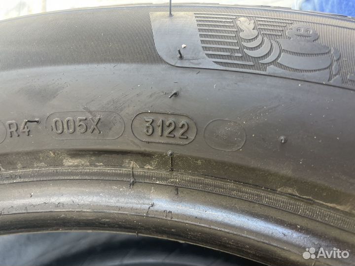 Michelin X-Ice Snow SUV 275/55 R22