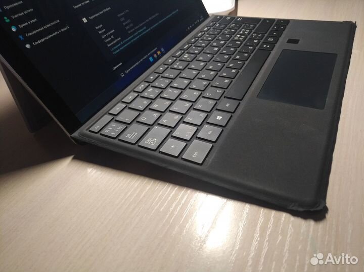Microsoft Surface Pro 4 i7 + 16Gb + 1Tb