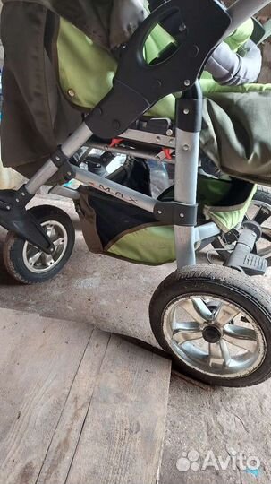 Прогулочная коляска