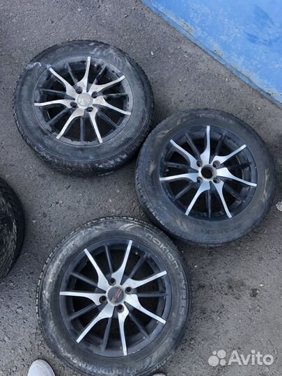 R15 Accelera 651 185/65, PCD 4x100 DIA 54.1