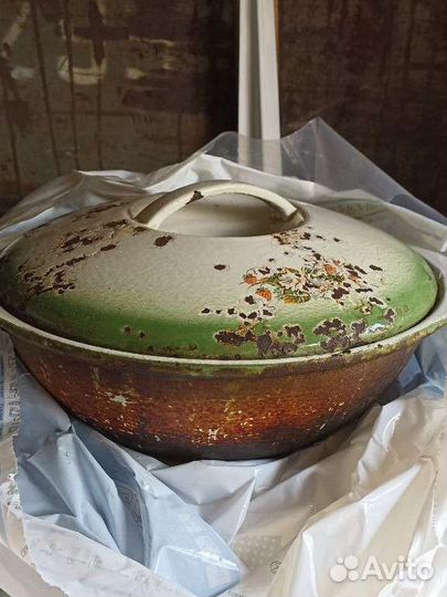 Казан чугунный эмалированный