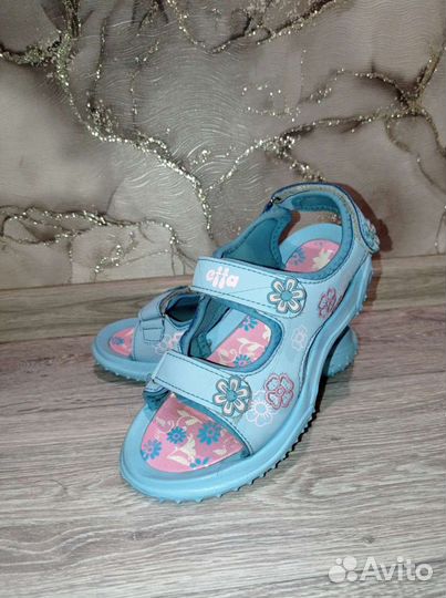 Босоножки для девочки