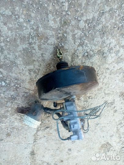 Вакуумный усилитель тормозов Mitsubishi Galant 6