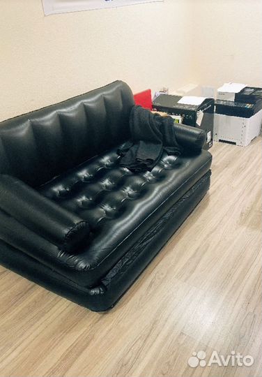 Надувная кровать новая