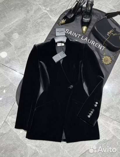 Бархатное платье пиджак saint laurent