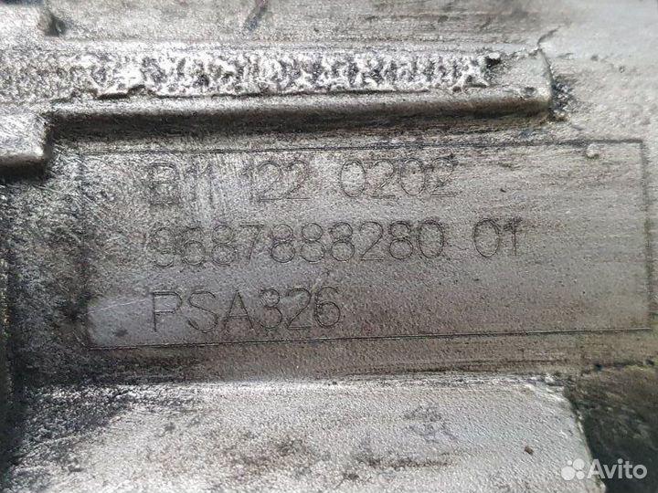 Дроссельная заслонка Land Rover Freelander 2.2L