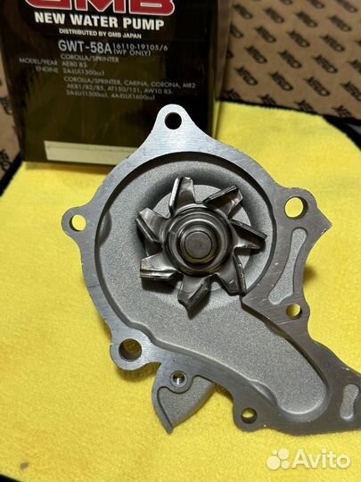 Помпа двигателя Toyota corolla 83 AT150