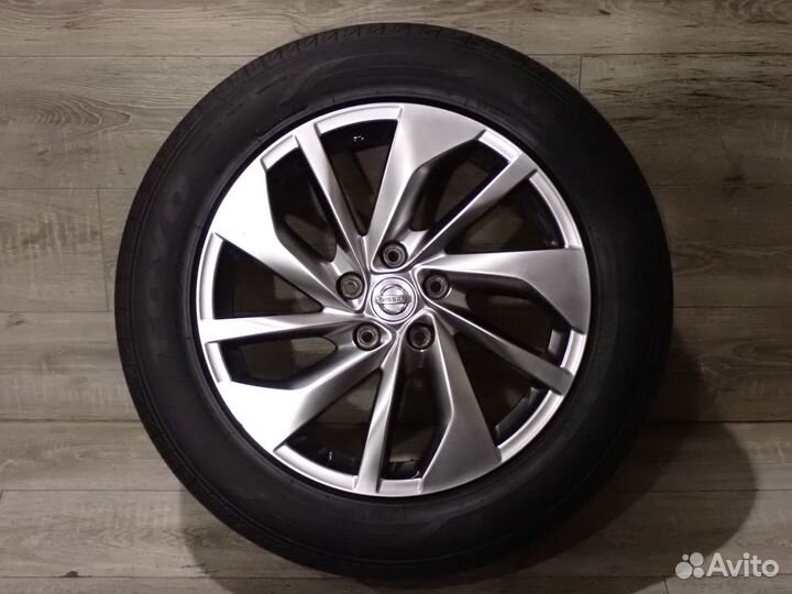 Комплект колес Nissan X-Trail оригинал R18