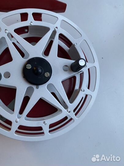 Катушка спининговая Новая(не пользованная)