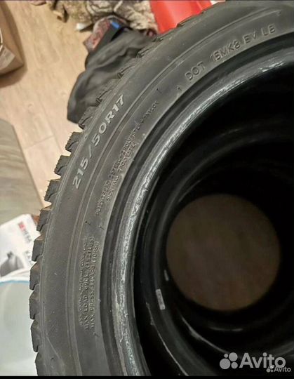 Laufenn I Fit Ice LW 71 215/50 R17 95T