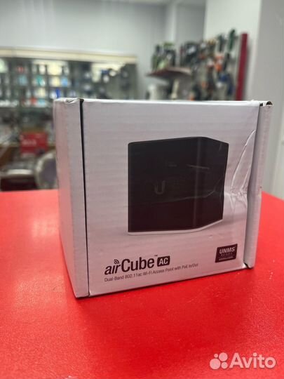 Wi-Fi роутер ubiquiti airCube AC (ACB-AC)