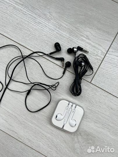 Наушники