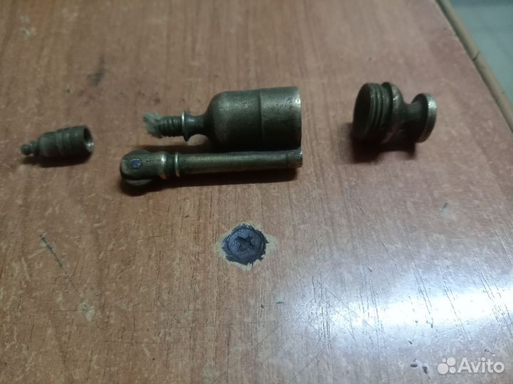 Зажигалка бензиновая