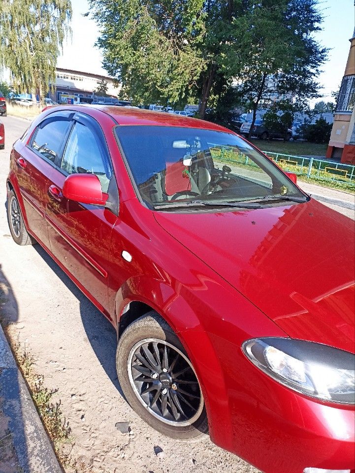 Chevrolet Lacetti: фото владельца