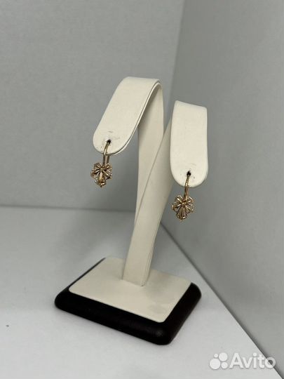 Золотые серьги 585 пробы