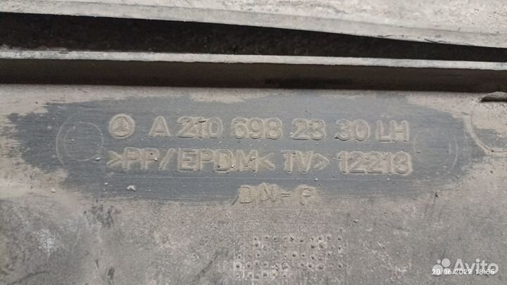 Защиты порогов и накладки арки колеса W210