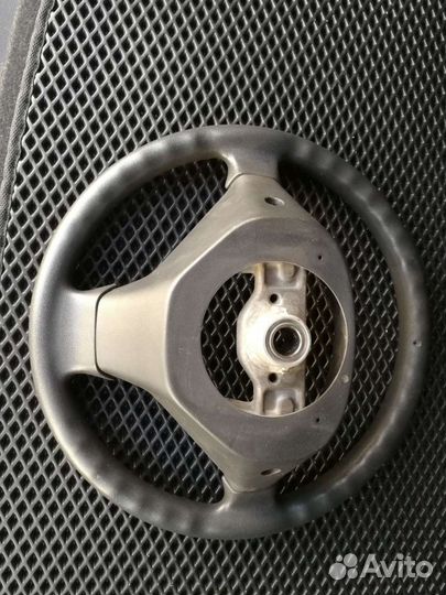 Руль Toyota Ist NCP60 NCP61