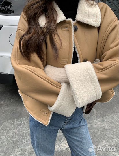 Дубленка женская короткая