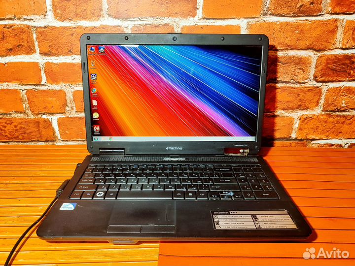 Acer Emachines E727 - Pentium X2 \ 2 озу \ 320 HDD