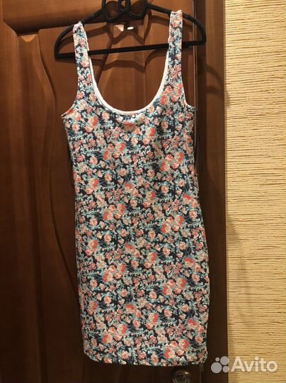 Платье bershka новое