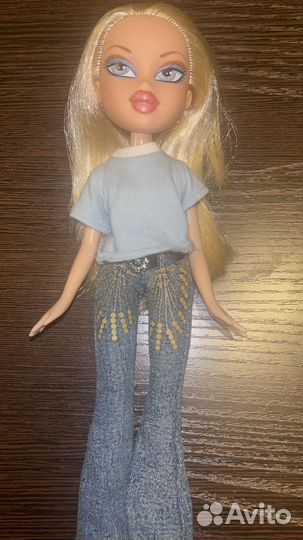 Кукла братц