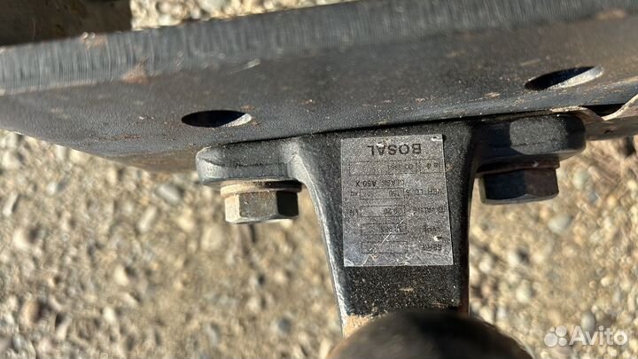 Фаркоп амарок