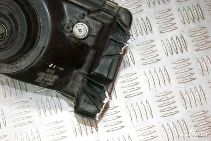 Фара Kawasaki ZZR1100-1, ZXT10C