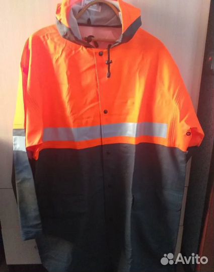 Плащ мужской