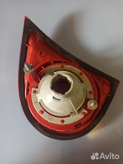 Фонарь левый задний крышки багажника Golf 5