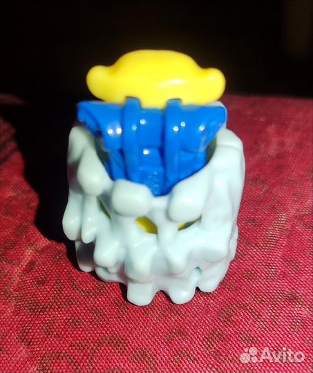 Мишка из киндер-сюрприза