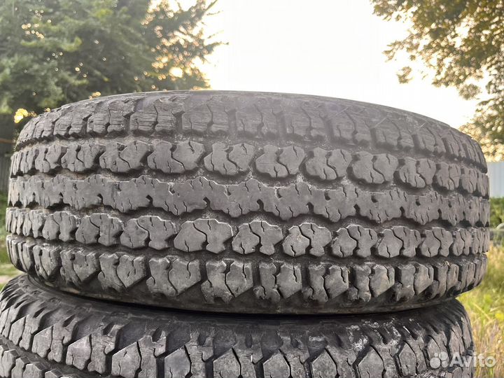 Medved Я-555 235/75 R15 105S