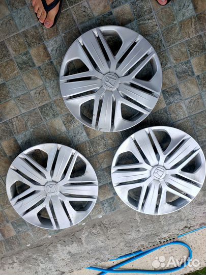 Колпаки на honda Fit