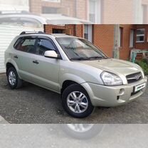 Hyundai Tucson 2.0 MT, 2008, 240 000 км, с пробегом, цена 870 000 руб.